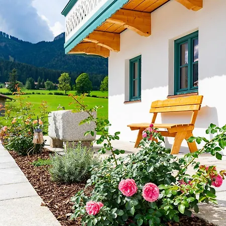 Heillinger Guetl Inkl. Chiemgaukarte Апартаменты