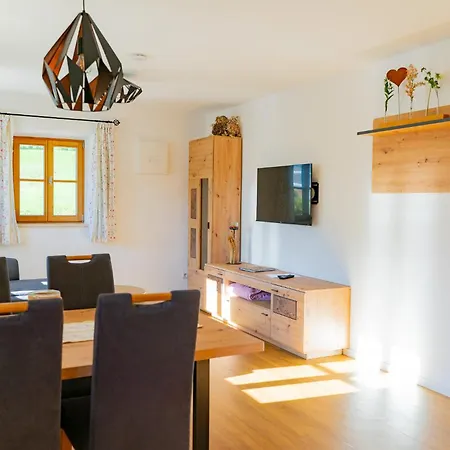 Apartment Heillinger Gütl Inkl. Chiemgaukarte